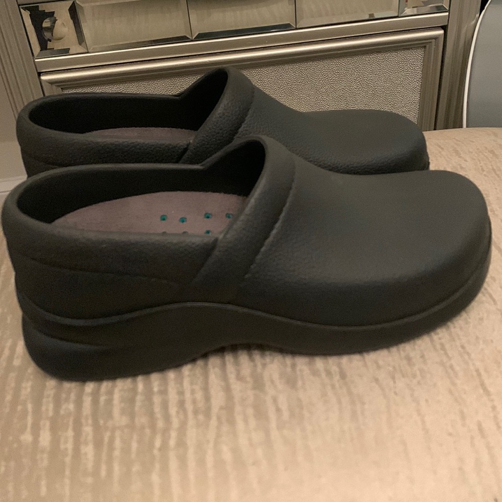 Klogs shoes